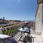 Sea View 3*