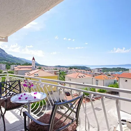 Sea View Guest house *