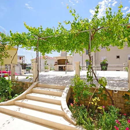 بيت ضيافة Sea View