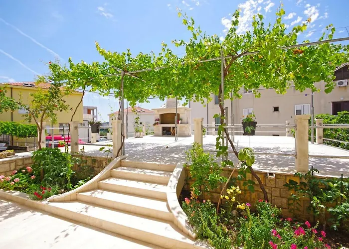 בית הארחה Sea View