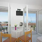 Guest house Sea View Makarska